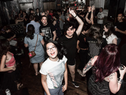 Oscilate Wildly - Jeromes - NYC - 2016 ©Sean J. Rhinehart For more of me: http://seanjamar.com/